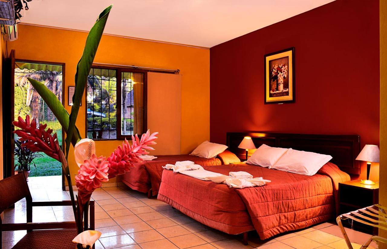 Cesar'S Tropical Hotel Villa Tunari Buitenkant foto